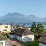 Mehrfamilienhaus mit Entwicklungspotenzial für Neubau